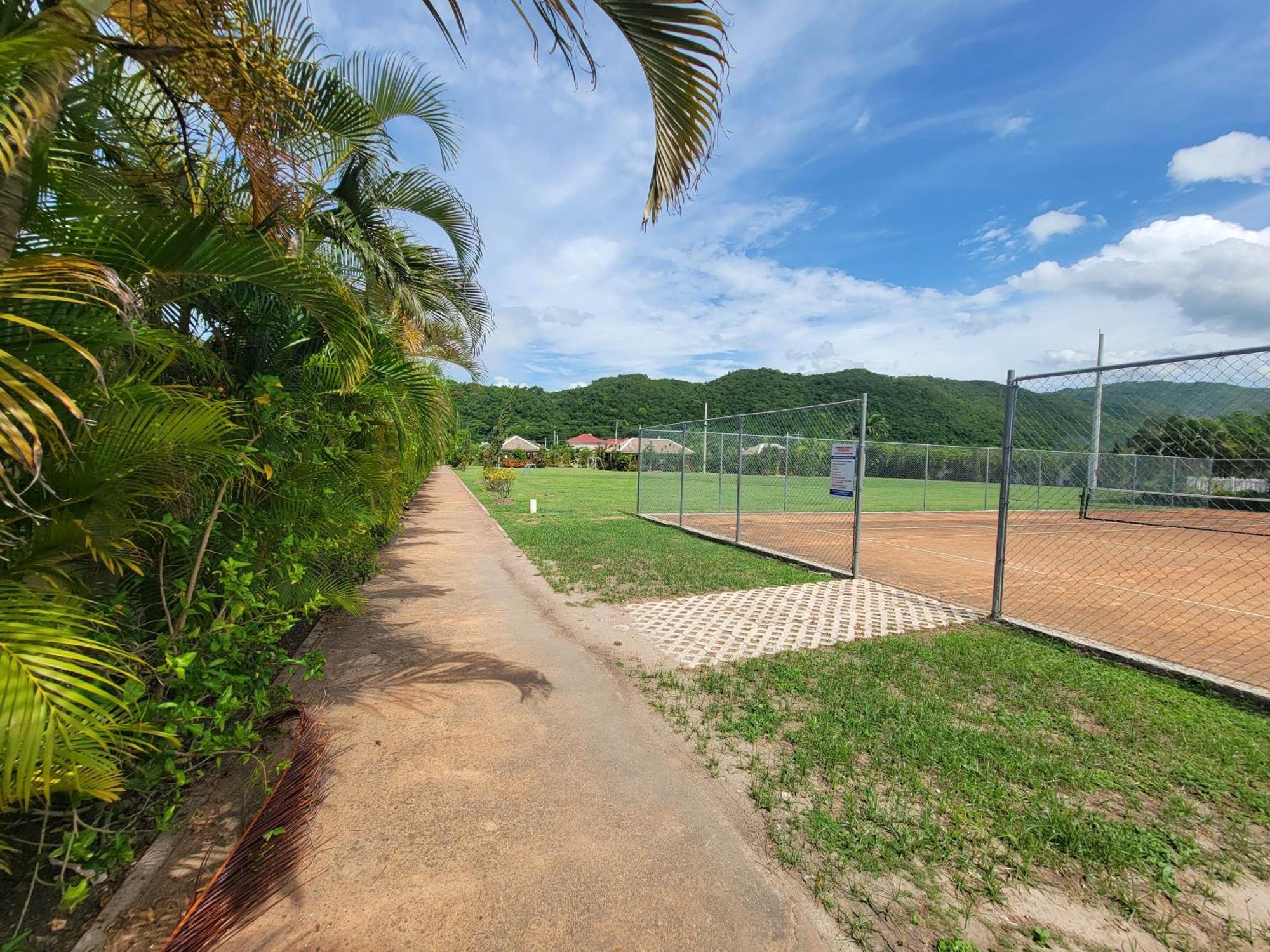Comfortable Strategic Lodging Quarters Spanish Town المظهر الخارجي الصورة