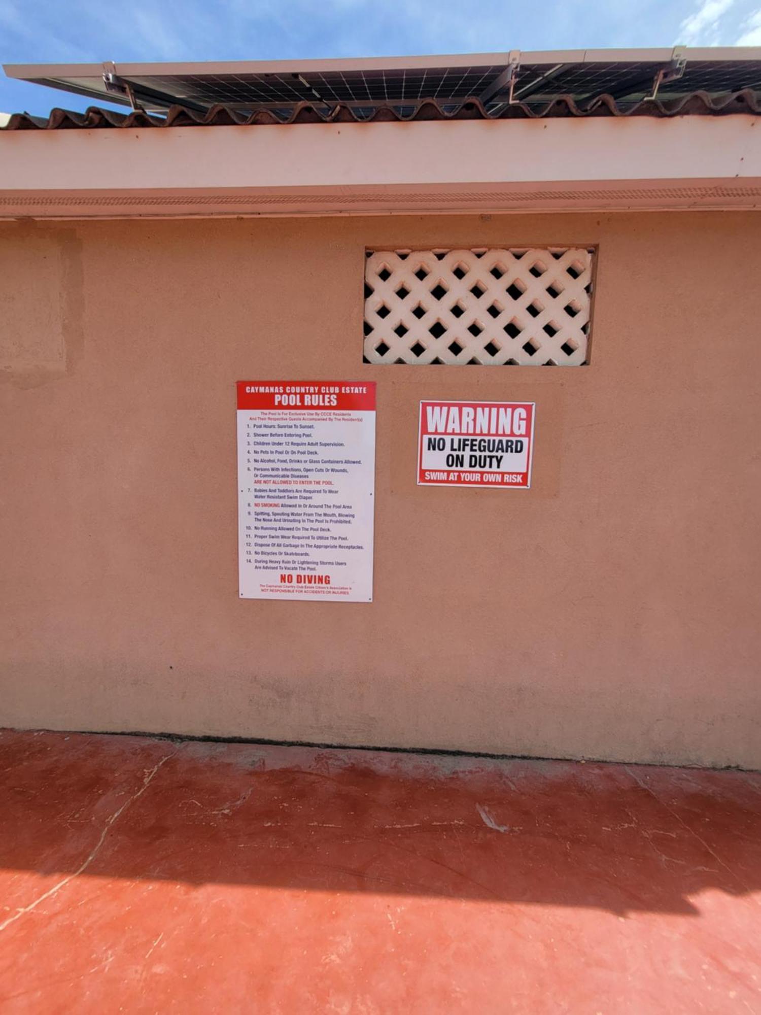 Comfortable Strategic Lodging Quarters Spanish Town المظهر الخارجي الصورة
